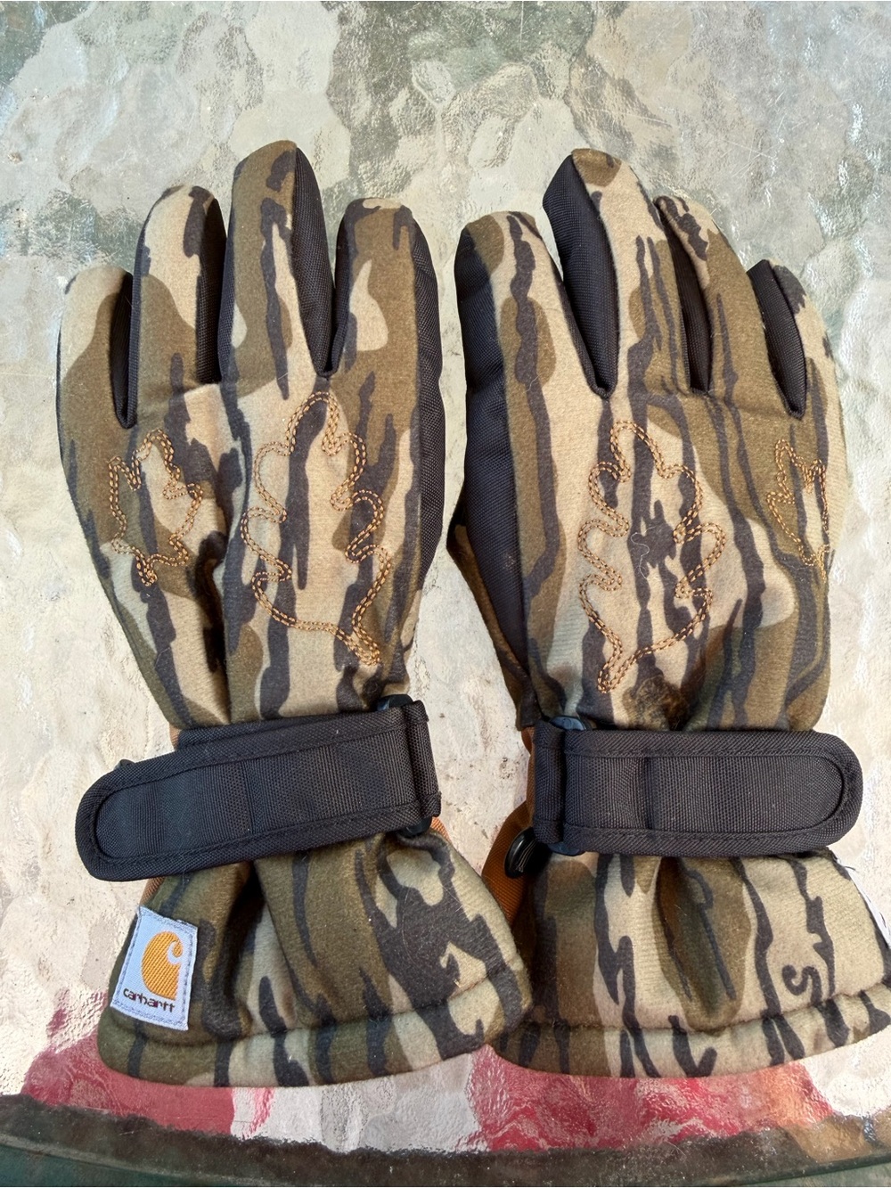 Carhartt Boys' Insulated Camo Gloves